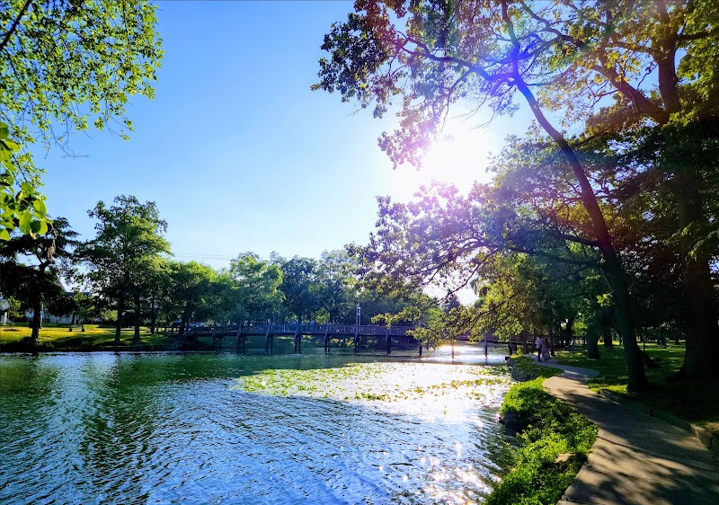 Divine Park photo 3