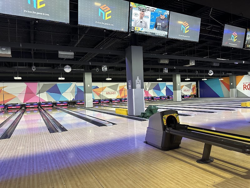 Round1 Bowling & Arcade - Middletown photo 3