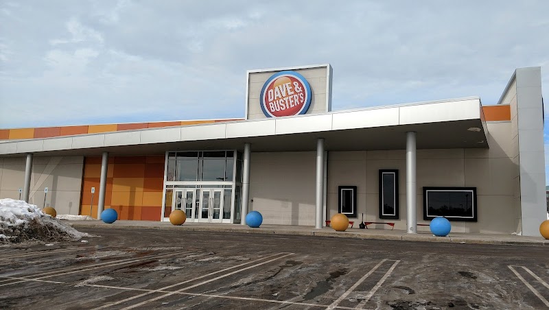 Dave & Buster's Livonia photo 2