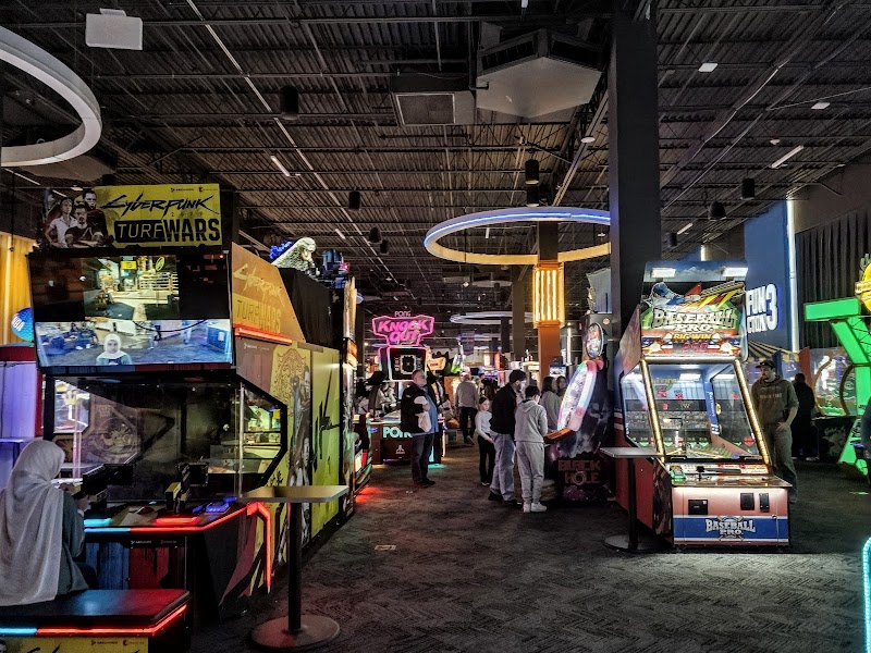 Dave & Buster's Livonia