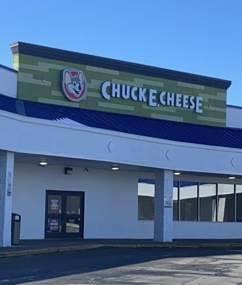 Chuck E. Cheese photo 3