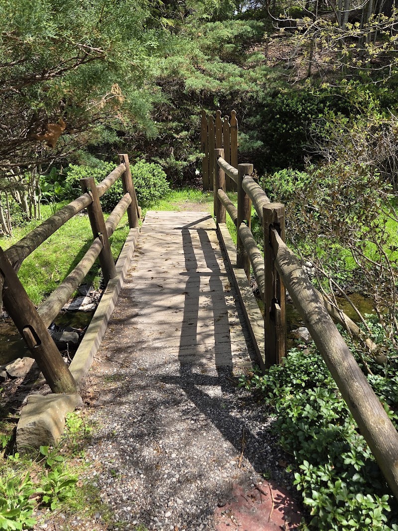 Laurelwood Arboretum