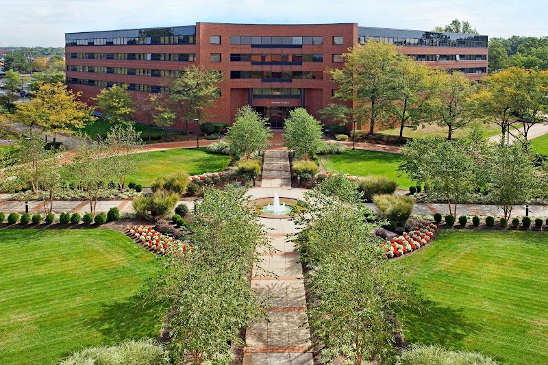 Crowne Plaza Edison by IHG