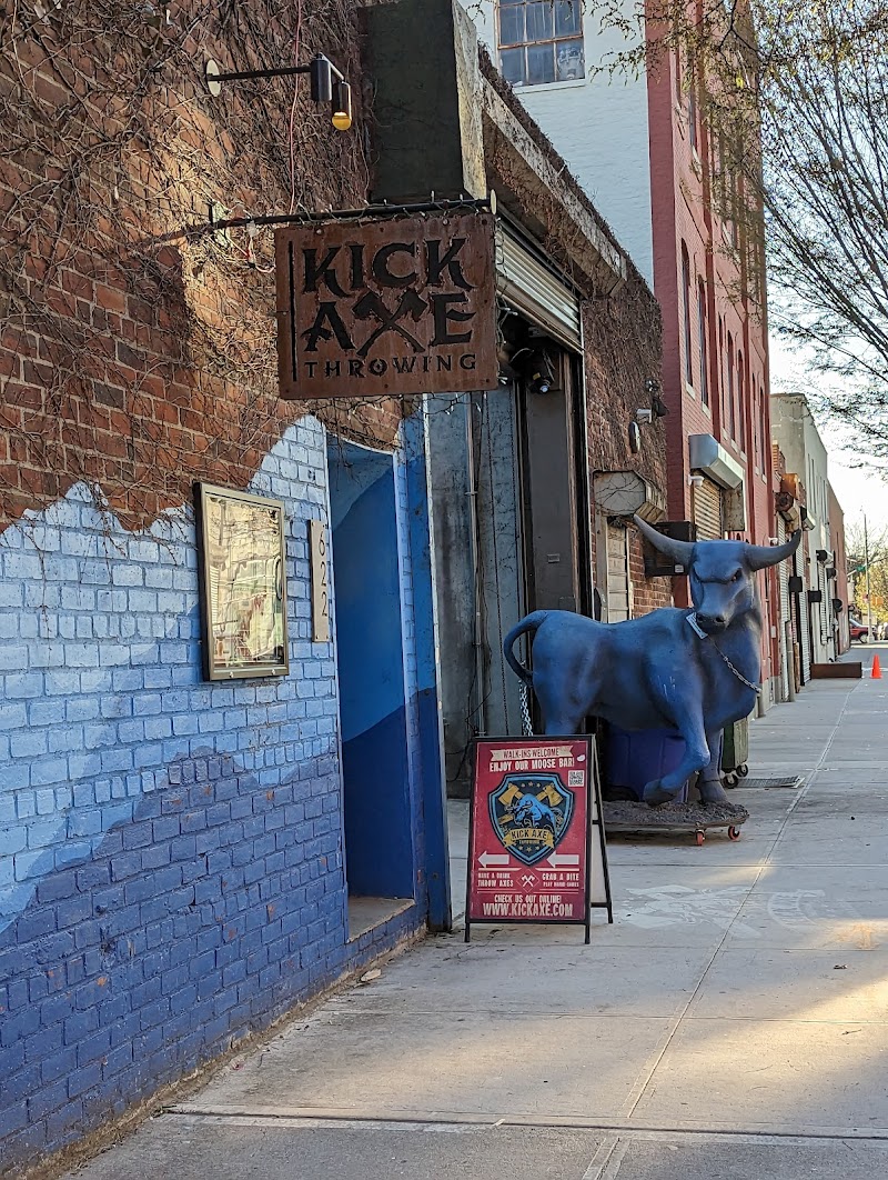 Kick Axe Throwing BROOKLYN photo 5