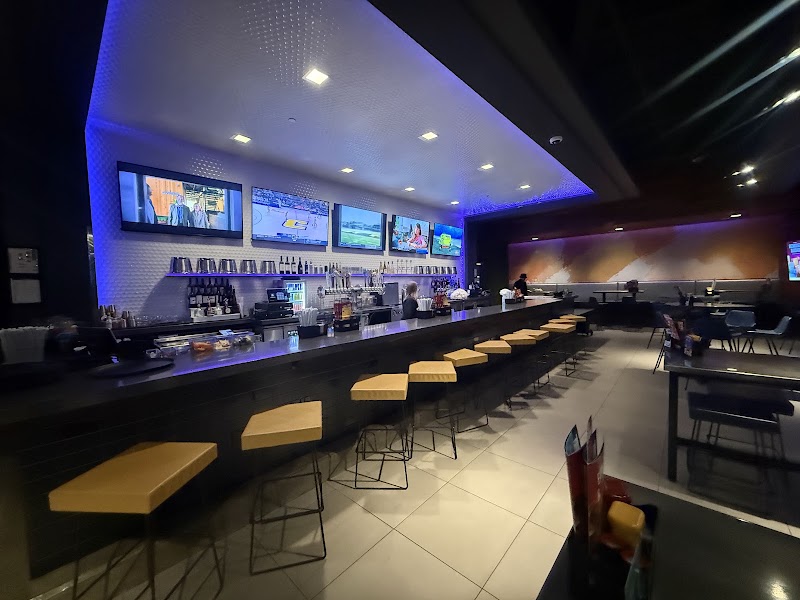 Topgolf Cleveland photo 3
